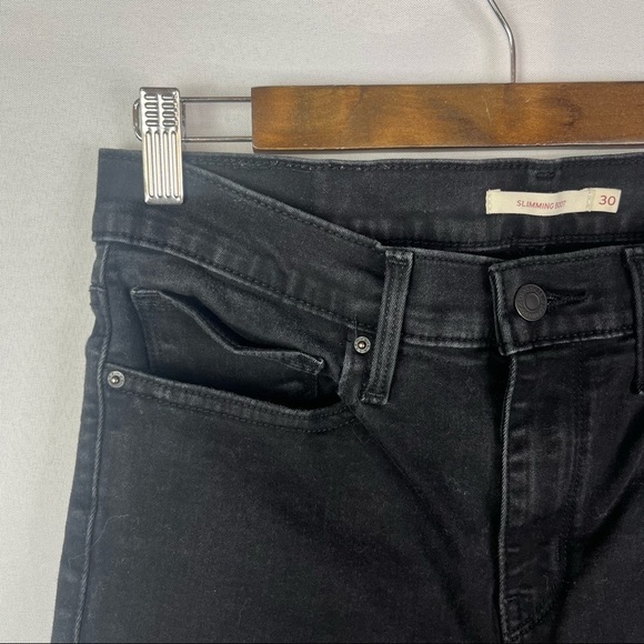 Levi's Black Denim Cut Off Stretch Jean Shorts 30 - Picture 3 of 3